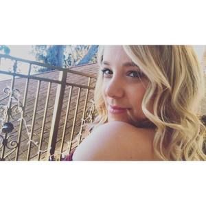 Meet your Posher, Carly